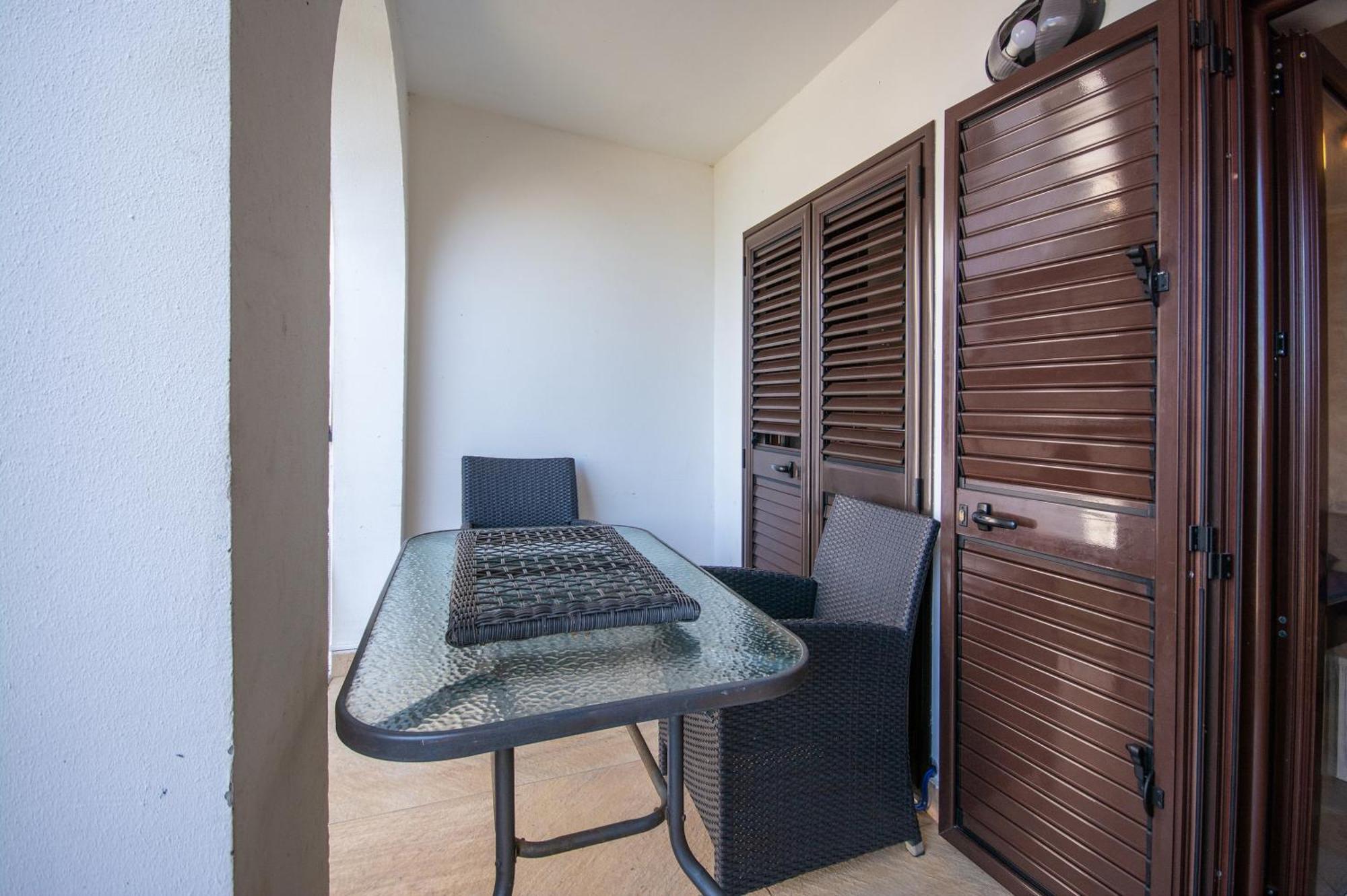 Sea Pearl Apartments Rafailovici Exterior photo